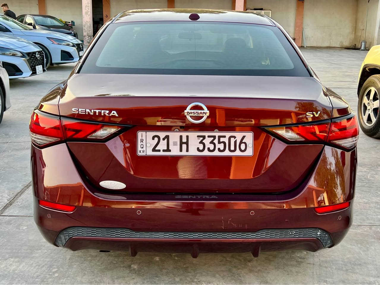 نيسان سنترا SV 
موديل : 2021
سعه المحرك : 2000 cc

ضرر ( جاملغ سايق + ربع بنيد صبغ  )
رقم السيارة :سليمانية

قراءة العداد :49 ml  
المواصفات:
• بصمه تشغيل
•بصمه ابواب
•ويل كاب SV 
•شاشه 
•سستم ايفون
•كامره  خلفية 
•رادار امامي
•رادار خلفي للوقوف المفاجئ 
•حساس مرايا جانبيه
•تحديد مسرب
• قياده ذاتيه  
• تحكم ستيرن
•مثبت سرعه
• بلوتوث  
•حجر بيئه بلادي
جميع المواصفات موضحه بالصور
السعر 130 وبي مجال بسيط 
للاستفسار
( *********** ) خناقين, ديالى
