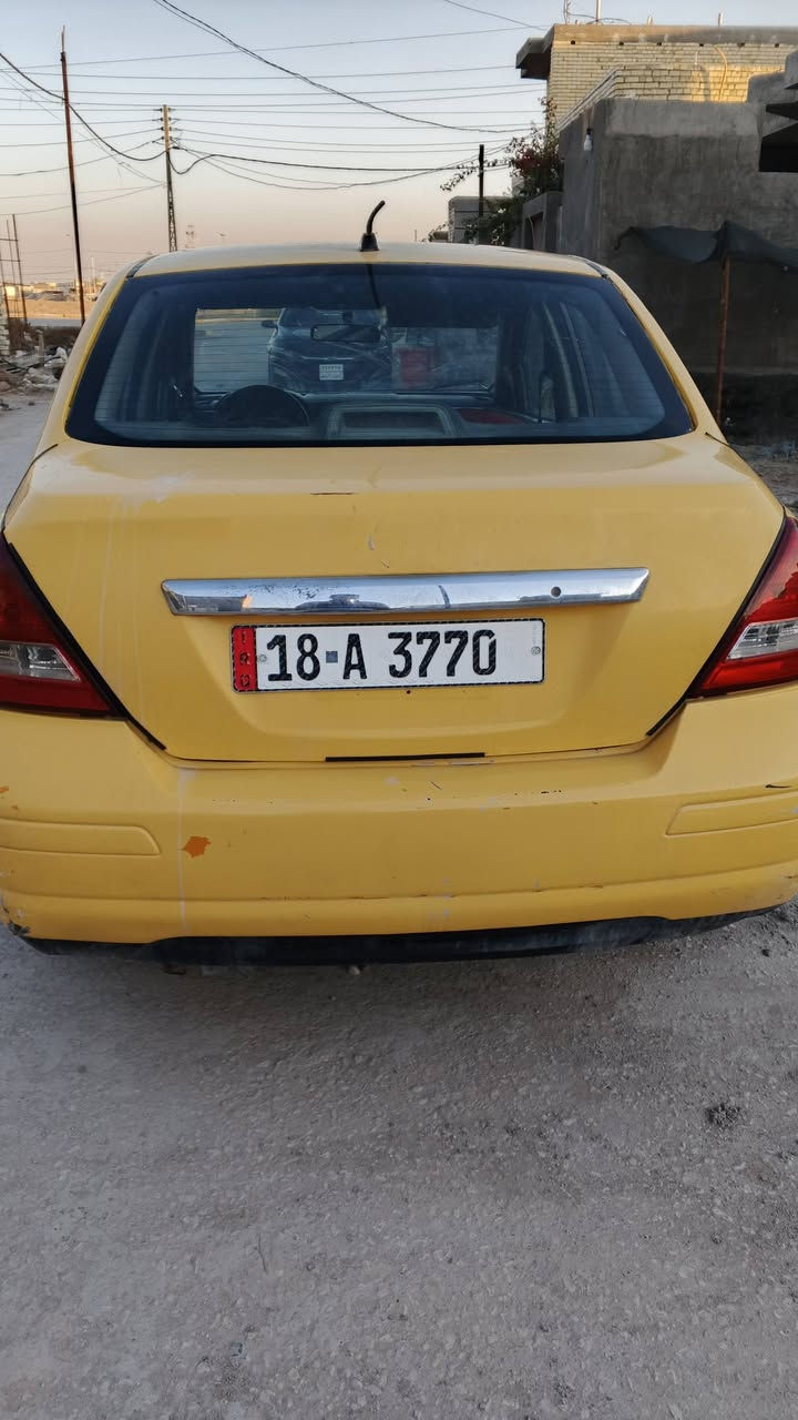 فيرسا مديل 2009 محرك 1.8 محرك كير حاوية رقم نكليزي باسمي سنوية لل 2029 هزة ماساقطة  مصفرة هيئة وغرامات بيها نواقص بسيطات مكان السيارة المسيب السعر 40 وبيها مجال *********** وتساب
