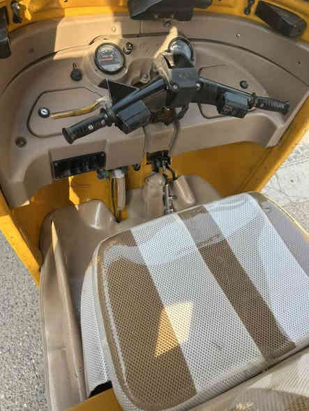 ٢٠١٩/شهر ١٠ تحويل بيهة صبغ بس دوس مكينة مفتوحة ما مشروكة تراي خير من اللّٰه سعر ٦٣٠٠ وبيها مجال رقمي
***********
مكاني العبيدي
