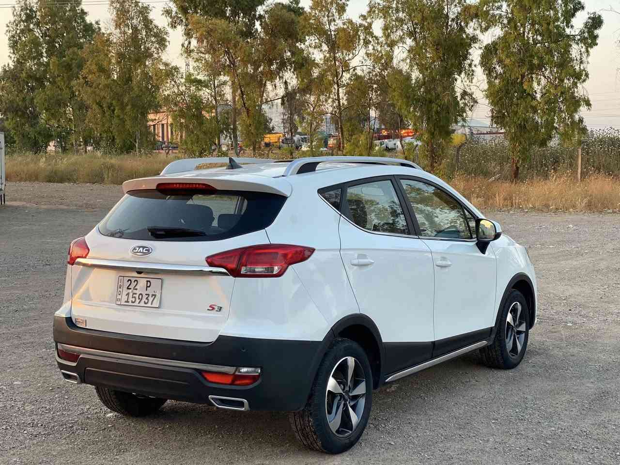‏Jac js3 مۆدیل ٢٠٢٣
فول فول مواصفات سڵایت بسمه بسمه ي ده رگا    ئاوێنە شەفت پێشو دوا حاسە کامێرە کوشن جڵد کوشن سارد لایت زینۆن زەرد بیلادی عەدەسە ڕەنگی ڕەش  گێڕ مەکینە کارەبایات هەموو گیانی بە شەرت بي سبوغ بي تاعديل بي قه پ قؤپ سفره تنها  8 هه زار كم رؤيشتووه سفره تاعويل غرامه به شه رت له هه وليرم سعري  103$ 
زماره موبايل  📲 ***********
