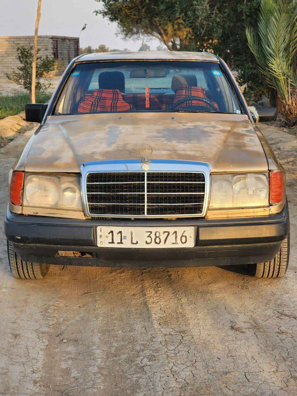 سلام عليكم مرسيدس دب مديل85 محرك والكيربطه ثنين ونص  رقم بغداد نكليزي بسمي تحويل جديد سنويه نهايت ال29سياره كهربيات كله شغاله محرك شرط حاويه كير، تخم تاير سياره بيه جرد سياره شرط لا ضربه ولا كص خاص موجود السعر 35وبيه مجال مكاني بابل الشوملي تبريد فقط بس غاز ***********
