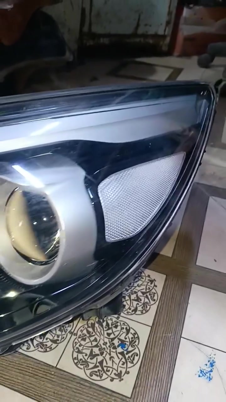 لايت سيدونا سعر الزوج 140الف
السماوة حي الصناعي ***********
