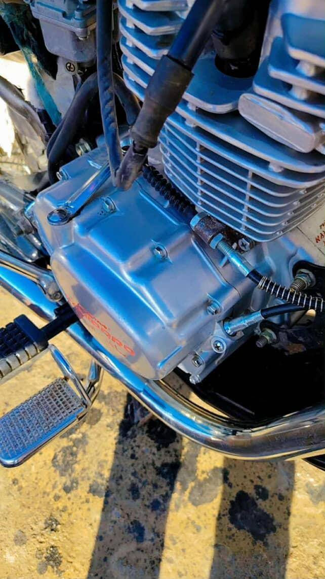 السلام عليكم متاح موطور ايراني موديل 21 منفيس اوراق مكاتبه اصوليه شرط المحرك مامطخوخ صبانه موطور كلشي ما يعوزو موطور دمعه السعر 500وبي مجال للطيبين والمو شراي لا تبزعني


**إذا كنت صاحب هذا الإعلان وتريد حذفه لأي سبب، رجاءا أرسل رسالة إلى الدعم الفني**