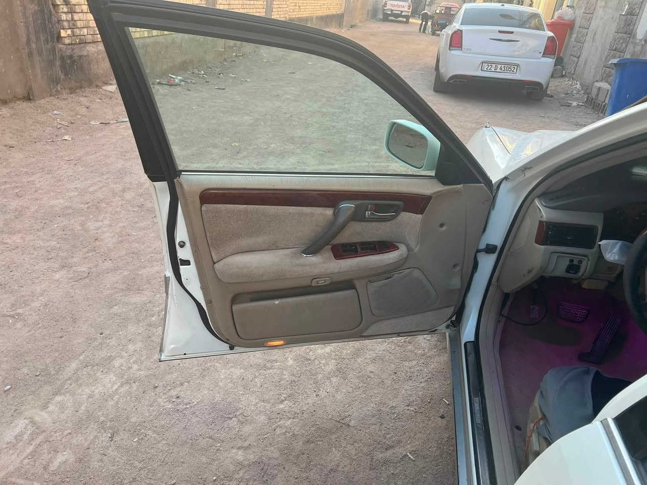 جنون البيع أو مروس كص قماره فقط بيه ارقم وسنويه بصره السعر٣٥مكان البصره***********
