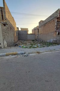 قطعه الارض للبيع 200متر رقم القطعه 1921 الستفسار ع الرقم 07729245530 م...