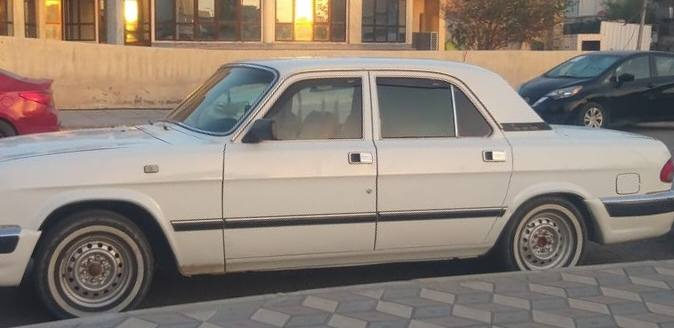 فولكه للبيع 2003 سياره مكفوله كير ومحرك  تبريد ثلج مال راس الثور تخم تاير جديد وع فحص باقي التفاصيل تخابر ع هاذ الرقم وبلخدمه *********** مكانه سوك الشيوخ سعر (60)وبيه مجال قليل
