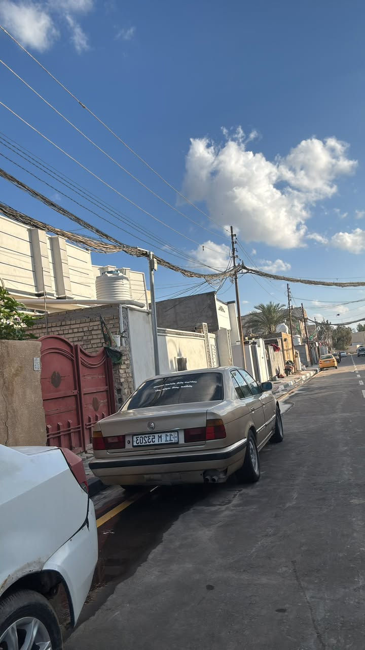 السلام عليكم حبايب 520 مراوسه فقط ب525 اًو 520 كون لون اسود بس ااهل بصره يعلقون رحمه الوالديكم بسمي سياره مانقصها شي سياره مكينه مسكر عدله سياره كير عادي كير عادي 👉🏼 سياره مكانها بصره الجزيره رقمي ***********
