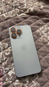 آيفون ١٥ برو ماكس • ٢٥٦ • بطارية ٩٨