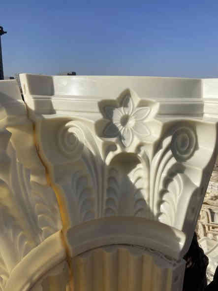 السلام عليكم ورحمة الله وبركاته 
يوجد دنك ملكيه للإيجار نقشه جديده الارتفاع 4متر الاستفار باداره ميثم ابو عبدالله***********
