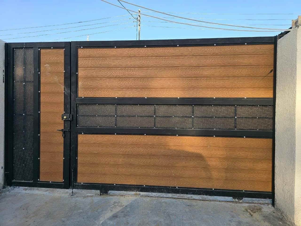 دونم 2500 متر  الحسينية شارع زينب الكبرى عمود 315 بعد كنطرة الابراهيمية ب 500 متر 
خلف التجاري واجهة 18 متر واجهة حجر باب مسيج بالكامل  سند 25 شارع الشهداء قرب مضيف العناز
سعر ١٦٥
تواصل خاص او الاتصال 
***********
