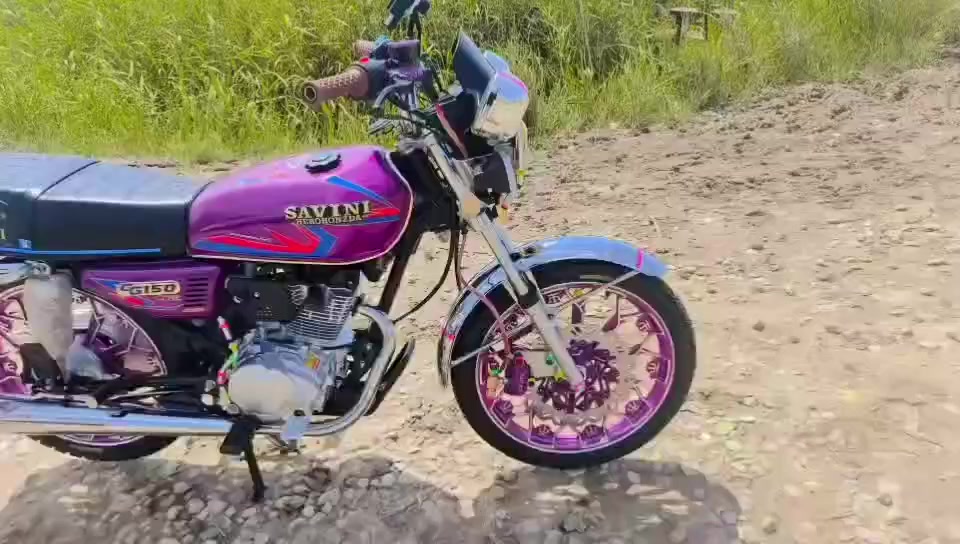 سلام عليكم للبيع سافانه 5 كير موديل 2025 اواق كامله اصوليه دراجه جديده كلش احله من الصوره كله ع بلاد وظع الشركه شرط السعر 975 وبيه مجال قليل حك الجيه مكاني واسط الزبيديه ***********
