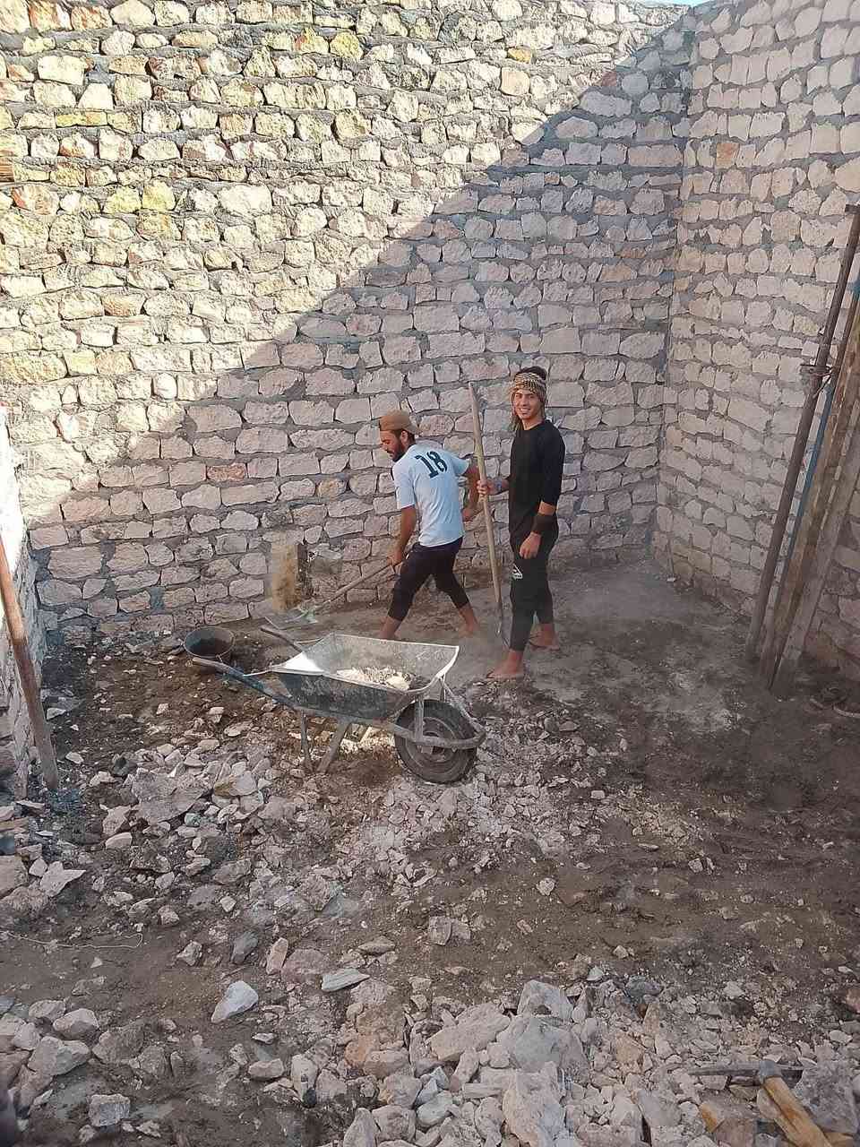 *********** 📞سلام عليكم  / يوجد كادر عمل جاهز/ تصعيد مواد/ تنضيف بيوت/ تفليش/ تكشيط/ تنضيف حدائق/ دفن نهري  / شقلنه ليل ونهار   /ومعداتنه جاهز/ ماعليك بس تصال على رقم  /     ***********
