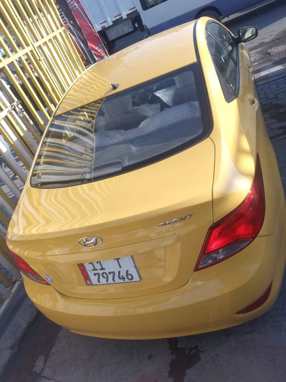 .السلام عليكم 
اكسنت خليجي موديل 15 مكفول من الضرب لا تبديل 
كير محرك تبريد مكينه كفاله عامه 
تخم تاير شواصي مكفولات بلادي 
دوخل نظيفه سياره حلو معنا الكمله بل عافيه ياخذها 
رقم بغداد نكليزي سنويا جديد 
سعار 85بي مجال شي بسيط 
العنوان بغداد الجديد نتصل تدلل 
مكلف بل نشر تدلل على رقم مكلف 
***********
