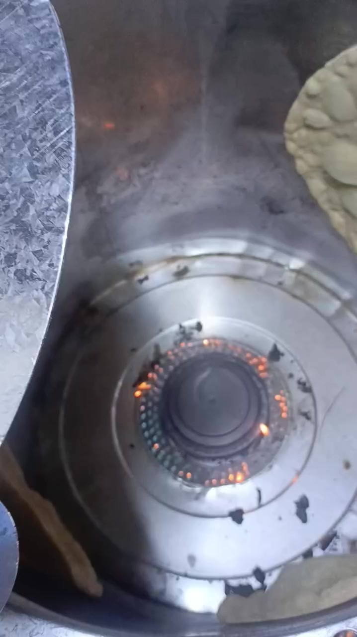 سلام عليكم تنور للبيع جديد مامستعمل صاحبته مريضه دكتور منعه من الخبز السعر خاص


**إذا كنت صاحب هذا الإعلان وتريد حذفه لأي سبب، رجاءا أرسل رسالة إلى الدعم الفني**