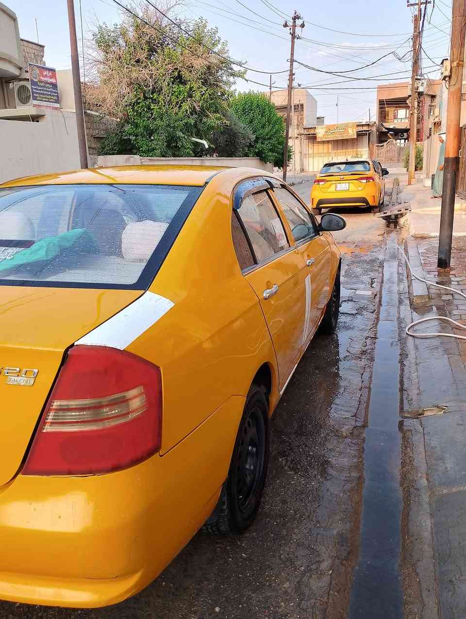 السلام عليكم 
للبيع
ليفان موديل 13 مكينه كورلا رقم كركوك دفتر بانزين بيها 
سنويه ساقطه صار سنه ونص  شرط التحويل فقط 

هيئه وغرامات صفر

السعر 30  وبي مجال بسيط

***********
