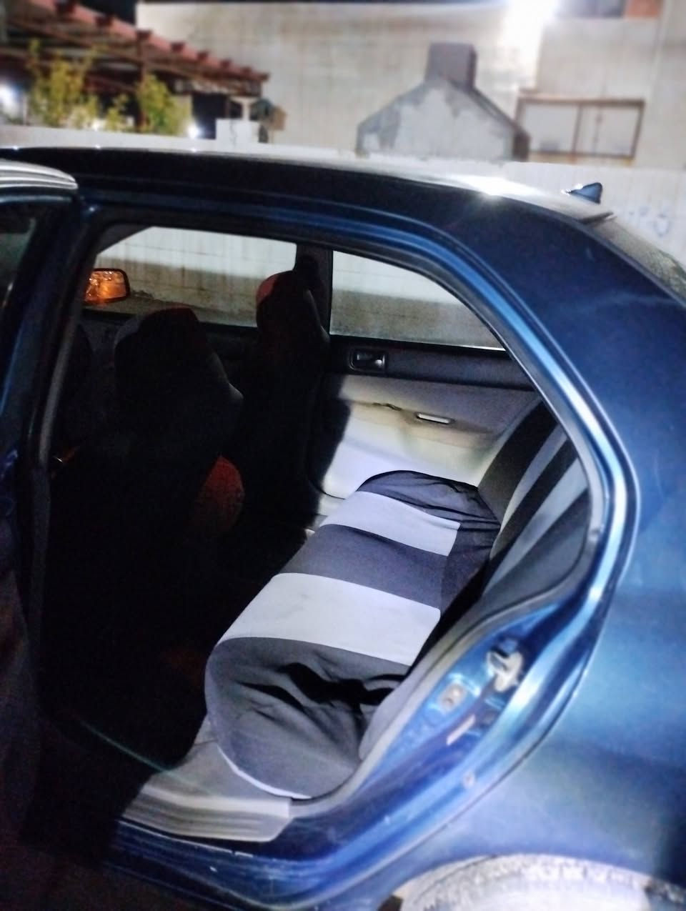 لانسرموليد 2010محرك كبيرقرش كير اوتوماتيك جوم كهرباء كير محرك شرط بيهه جاملوغ خلفي وياباب خلف الساق ويا بونيت مصبوخ بدون معجون ليغرض بدون ضرب جرد بسمي موجود بطاقات بانزين سنوي لي حد 27شهر 6سعر78ورقه بيهه مجال هاذه رقم موبيل*********** عنوان كركوك
