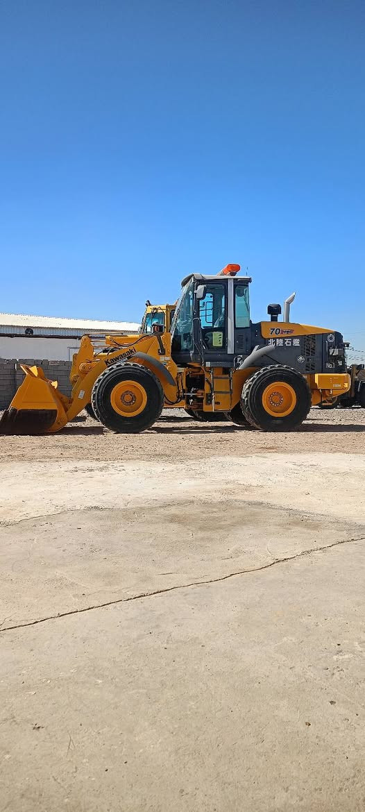 كاوسكي 70 زت سفن بدون بيئه وبدون ادبلو نضام عادي دخول جديد مكفول كفاله عامة للبيع 
🚩***********🎌
🚩***********🎌
