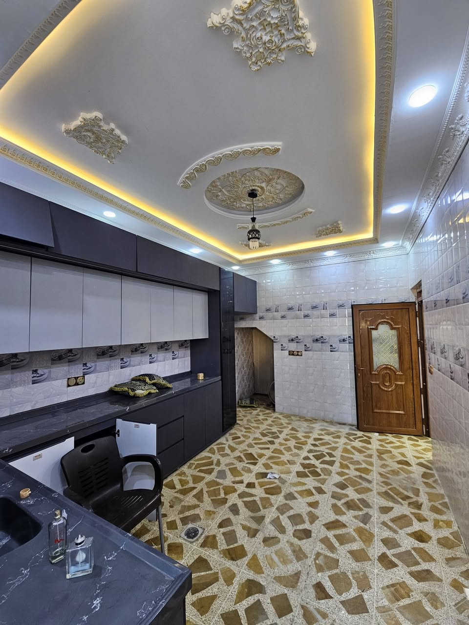 🟠دار للـــــــبيــع/
🟠الــعنـوان: حي الأخاء الثانيه قرب شارع المعارض وشارع الحدائق🌟
🟠الــمسـاحــة /182م     الواجــهـة / 8 م🌟
🔴طــابـقين  فــول حــديـث بـنـاء 2020
🟠طــابـق الاول /غــرفتين➕️ ➕️اسـتقـبال➕️مــطبخ مــنور➕️ ️هـول➕️كـراج➕️صحيات
🔴طــابق الـثانـي/4غــرف ➕️هـول➕️صـحـيـات
🔴سـند طـابـو مستقل شـرط الــتحويل
🟠لــمـعرفـه الــســـــعــــــر( تـــم)🌟
-------------------------------🌟

***********📞يــوجــد واتــسـاب🌟
***********📞واتــسـاب🌟

🔶 تميــــــــز بـعـــــرض عقـــــــــــــــــــارك معنا 
                و دع لـنـا الــتســويــق والــتــصويــر بــاحــتــرافــيــة.
