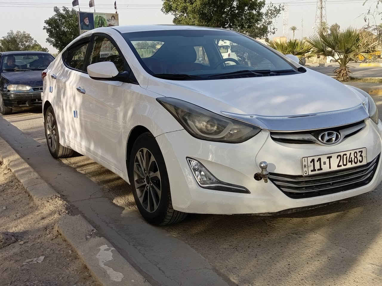 السلام عليكم الانترا 2016 خليجي رقم بغداد الانكليزي بأسمي مكينه  1800دوش السيارة جاهزة صدر جديد تخم تاير السعر 115 مكاني بغداد للاستفسار الاتصال ***********0/ ***********
