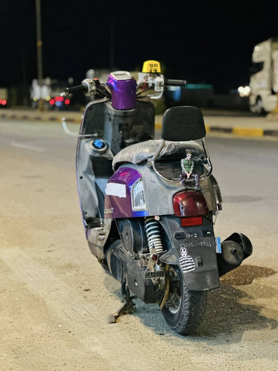 ماكس بوليس موديل 2009  نوزل دراجة خير من الله كلشي ماناقصهة غير بس گفر الصالنصة انكسر تايرات جدد ويالة جدد كلچات جدد مكان الدراجة صويرة موجود خاص ***********
