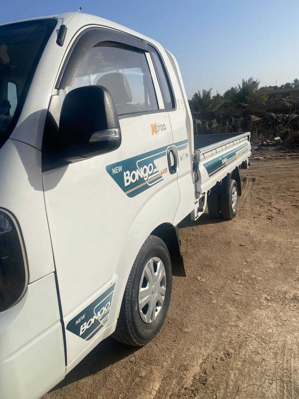 كيا حمل مفتوح للبيع السعر 115وبيه مجال السياره بيه قطع واحد تبديل البنيدولباقي كفال ***********
