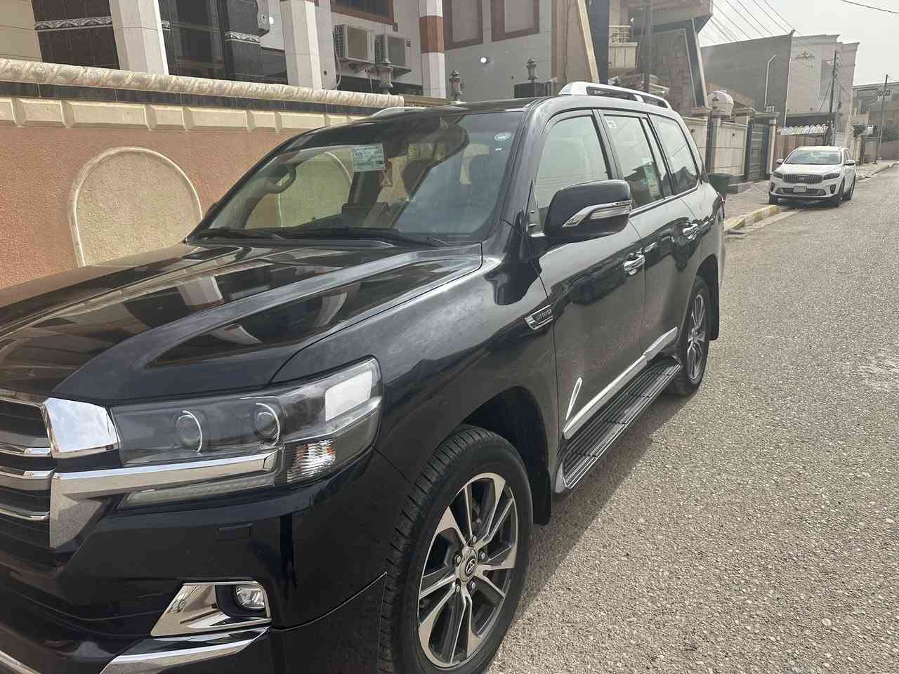 لاندكروز 2019 ماشية 106  كغم السعر 5 دفاتر‬
اتصال‭0783 271 2887‬
