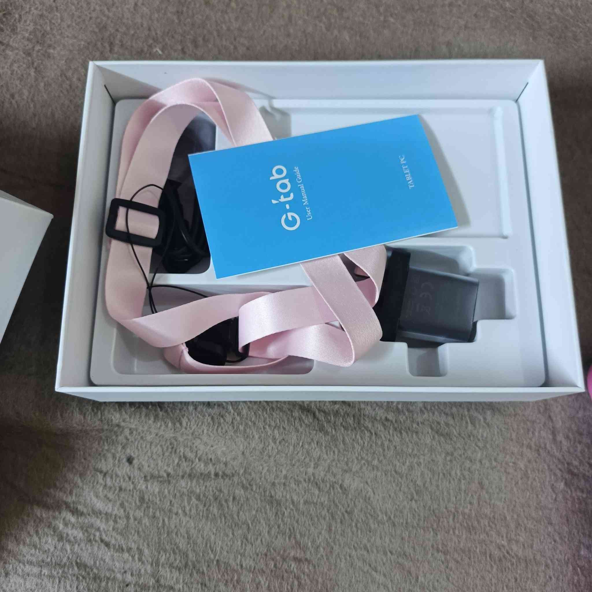 اي باد جديد مامستخدم  عوزه بس حساب يتنزله بيه شريحه ورام  مكاني عماره قلعة صالح واكو توصيل حسب الاتفاق  السعر ١٠٠  ***********
