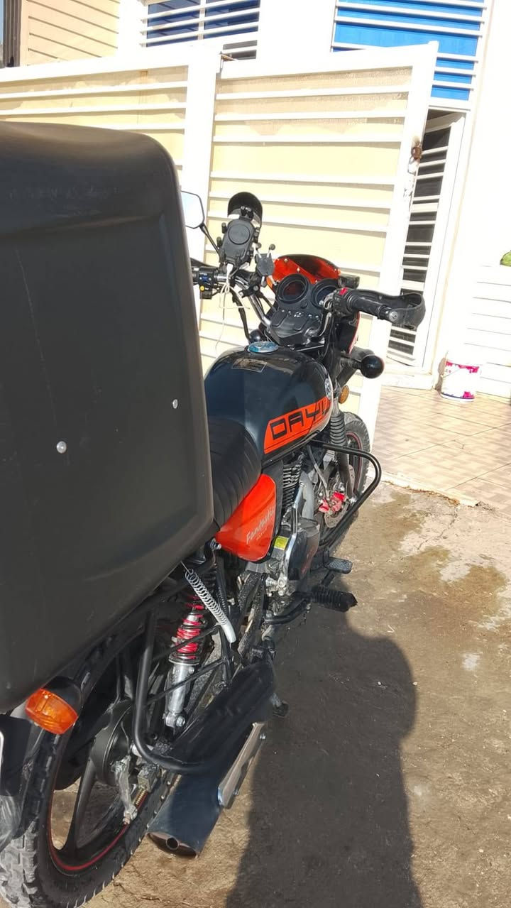 دراجه دايوان للبيع محرك ٢٠٠ موديل ٢٠٢٥ سعر اتصال ع رقم ***********
