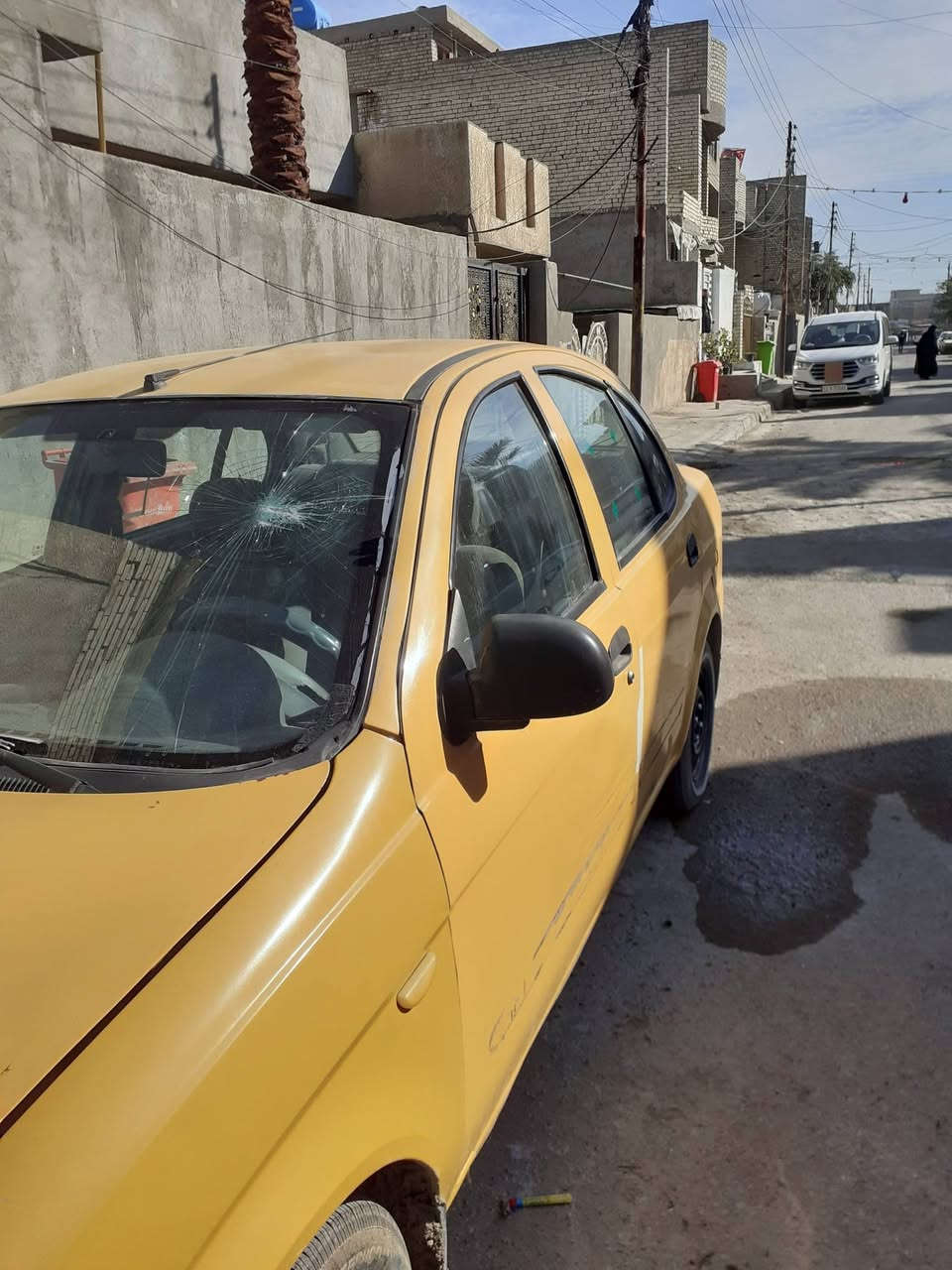 السلام عليكم  طيبه ١٥ للبيع جاهزه  كير  مكينه نظيفهالسعر ٣٥
للوصل ***********
