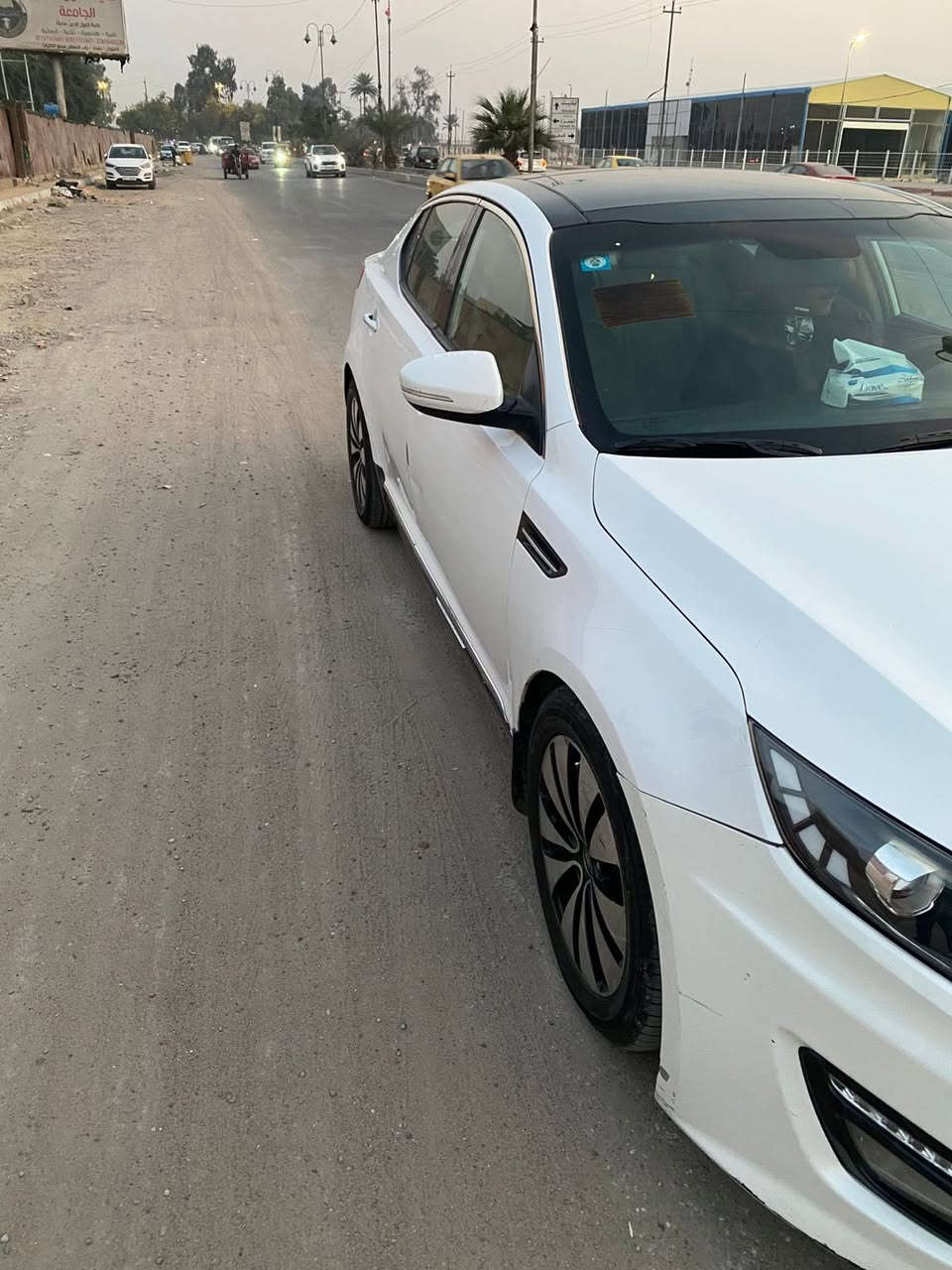 السلام عليكم للبيع كيا أوبتما خليجي موديل 2011 مكينه 2400 مكفوله كفاله عامه من ضربه وصبغ السعر 130 مكانه بغداد الاستفسار على الرقم ***********
