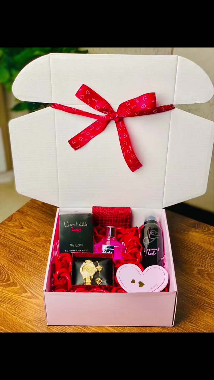 عطر يفوح حب
٢، ساعة تلمع ذوق
* ، تفاصيل
مرتبة بعناية، وورد أحمر يحضن الهدية بوكس مرتب، أنيق، ويكول "أحبج" بدون حجي
حلي
GLEN
خلي هدية عيد الحب تكون ذكرى ما تننسى لأن الحب يستاهل شي مميز *٠
سعر البوكس ٣٠ الف
•يوجد خدمة توصيل لجميع محافظات
العراق ٤ الاف

#هدايا #هدايانسائيه #هدايارجاليهء


**إذا كنت صاحب هذا الإعلان وتريد حذفه لأي سبب، رجاءا أرسل رسالة إلى الدعم الفني**