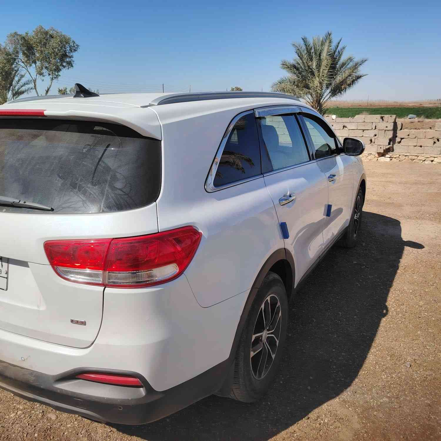 سلام عليكم للبيع سياره سورنتو موديل 2016 ورد امريكي مكفوله 7راكب تبريد 3قطع سونار موجود بل منشور رقم الهاتف المكان الحبانيه 
 سعر 165وبيها مجال
 ***********
***********
