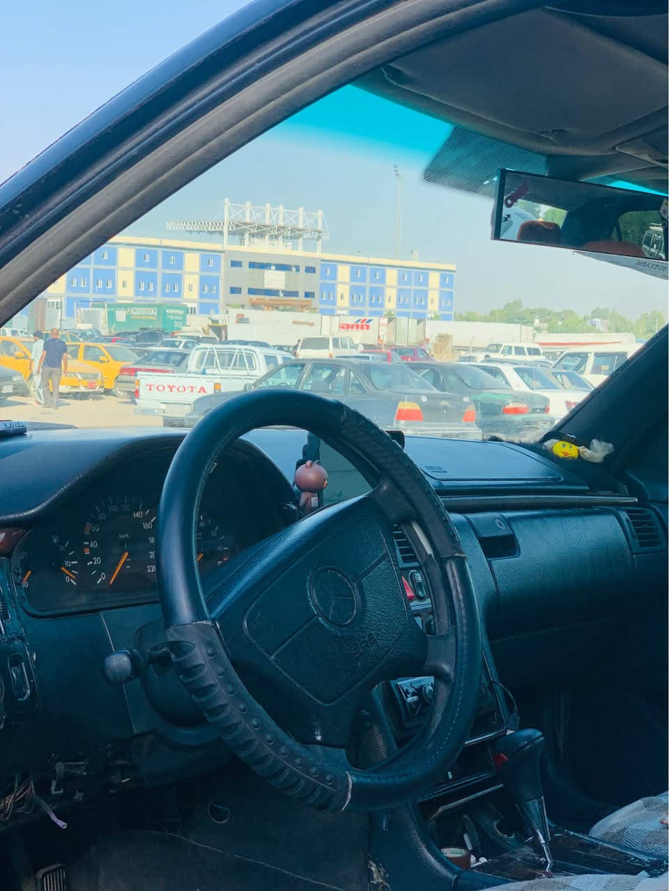 مارسيدس عةفريت موديل ١٩٩٦ 
گيرو مةكينة بةتةي ٣٠٠٠.vvt 
ئارمي سليماني 
***********
Admin كالار, السليمانية
