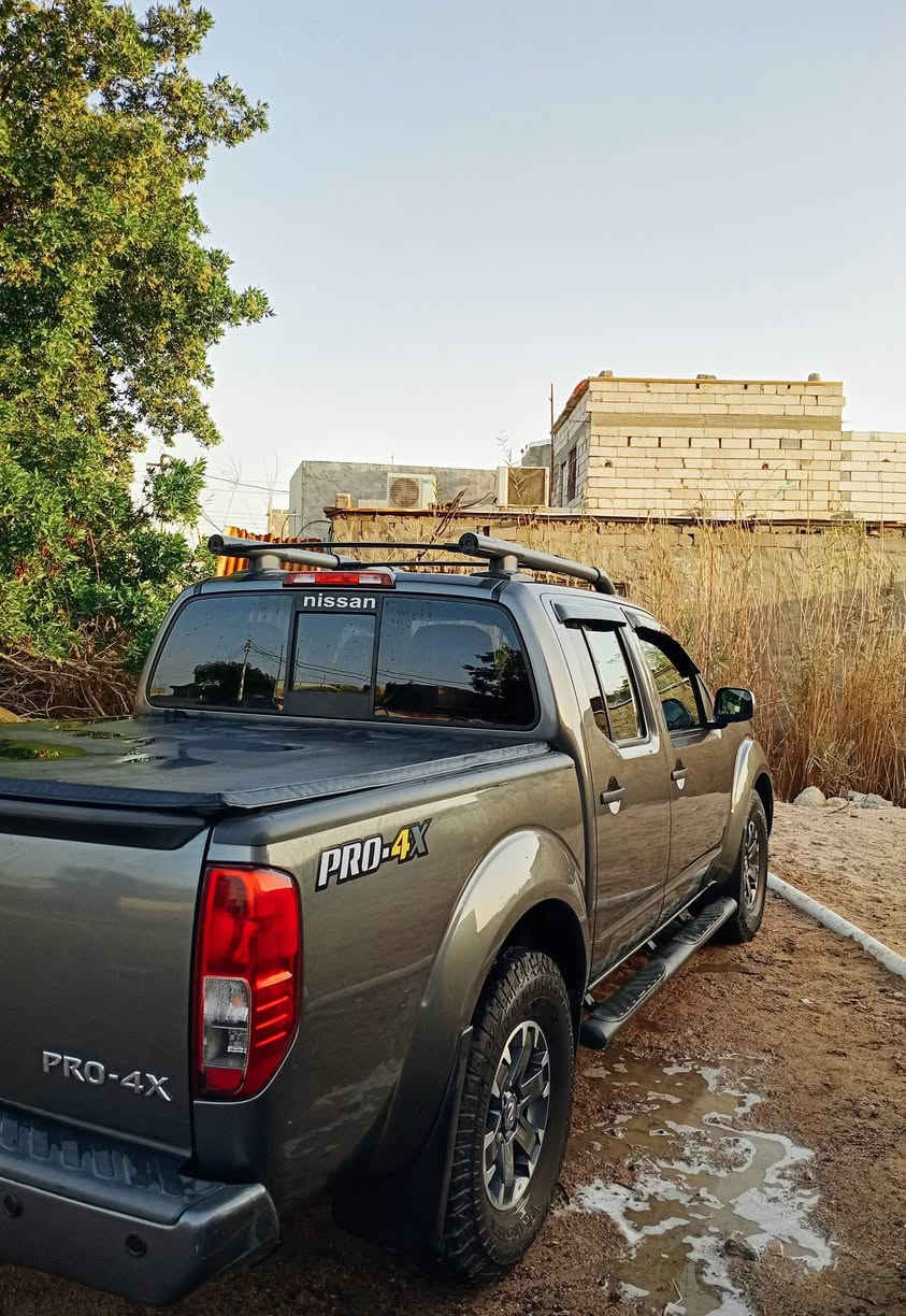 سلام عليكم سياره فونتيره للبيع وارد امريكي سياره جديد فول مواصفات ضربته جاملغ صفه السكان والباقي كفاله عامه موديل 2021
***********
