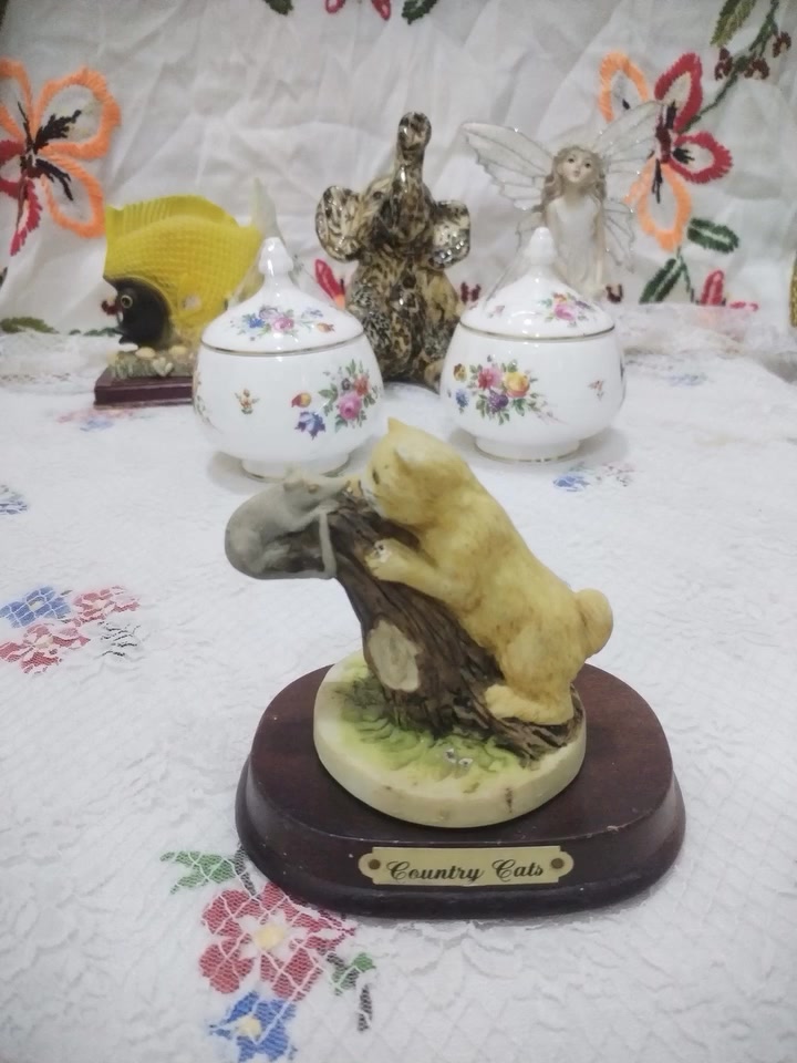 تحفيه بهذا الجمال والدلال مختومه ع 10 اول تم والثانيه عجينه رزن ب5 @إشارة


**إذا كنت صاحب هذا الإعلان وتريد حذفه لأي سبب، رجاءا أرسل رسالة إلى الدعم الفني**