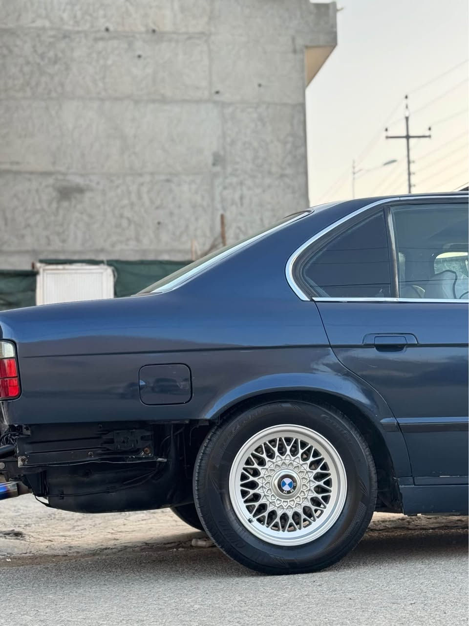 bmw 1994 525ai
مه‌كینه‌ ٥٢٥ ی دیجیتاڵ تۆماتیك
گێڕیZf|سڵایت|مۆدی به‌فر|مۆدی سپۆرت/تراكشنAcs|ناوفۆڕمیكا/كوشن جڵد/كوشن هیته‌ر|ده‌بڵ چه‌كمه‌جه‌/ده‌بڵ ئێرباگ/په‌رده‌/Abs|٤جام كاره‌با
به‌شه‌رتی گێڕو مه‌كینه‌و ئه‌كسل و كاره‌بایات مه‌سره‌فیم كردوه‌ گه‌رمی مه‌زبووته‌ 
ته‌نها سه‌یاره‌كه‌ موسه‌ 
٣٨ گه‌ڵاو معامه‌له‌ 
ژم:***********
سه‌یاره‌كه‌ له‌ سلێمانیه السليمانية, العراق
