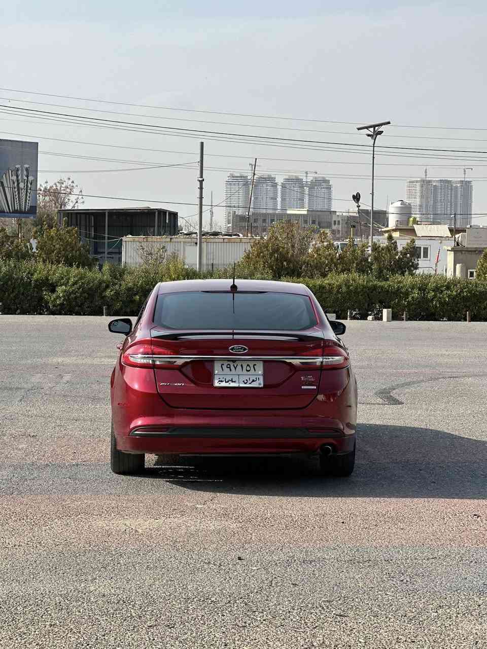 السلام عليكم  ((للمراوس))
فورد فيوجن موديل 2017 محرك ١٥٠٠ تيربو السياره ماشية 83 الف كيلو قابل للزياده السياره حادثها دعامية مكسوره فقط 
كود بالباب تبريد قطعتين سياره ٣ شاشات تخم تاير جديد باتري جديد دسكات تخم جديد سياره بدون صبغ فقط بيها طعجة بالبونيط السياره نظيفة 
مكان اربيل سعر98رقم واتساب***********
