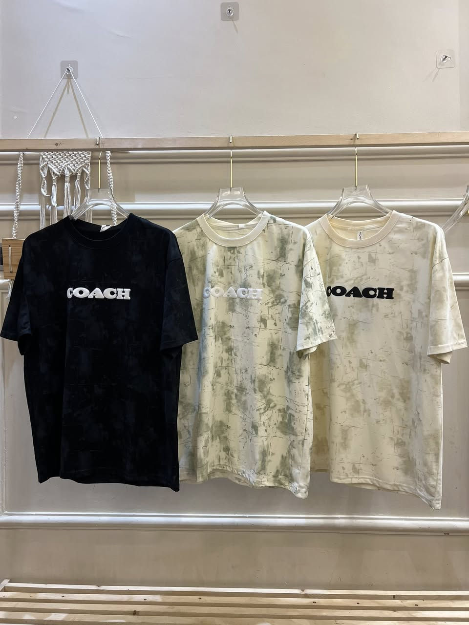 ازياء امير عزيز 
واسط العزيزية شارع الخليج قرب مطعم اولاد سلمان 
بديات ماستر كوالتي قالب هاف 
L-xl-xxl-3xl-4xl


**إذا كنت صاحب هذا الإعلان وتريد حذفه لأي سبب، رجاءا أرسل رسالة إلى الدعم الفني**