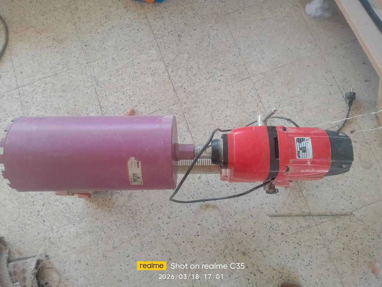 كور دبدوب بعده جديد مامستخدم سعره 300 دركه مال ستيرن جدد على 1500سكن بغداد سبع البور  شارع آلاف هاتف ***********
