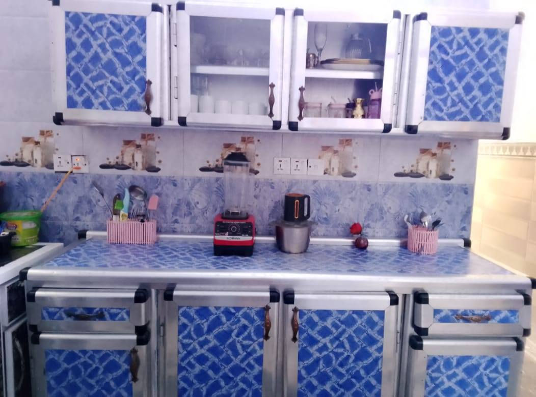 السلام عليكم كاونتر للبيع مترين في مترين السنق متره ونص مكان بابل كاونتر تزجام هاي النظافه اللي تشوفونها بالصوره موضحه سعر الكاونتر مع السنج 250 وبي مجال مكان بابل


**إذا كنت صاحب هذا الإعلان وتريد حذفه لأي سبب، رجاءا أرسل رسالة إلى الدعم الفني**