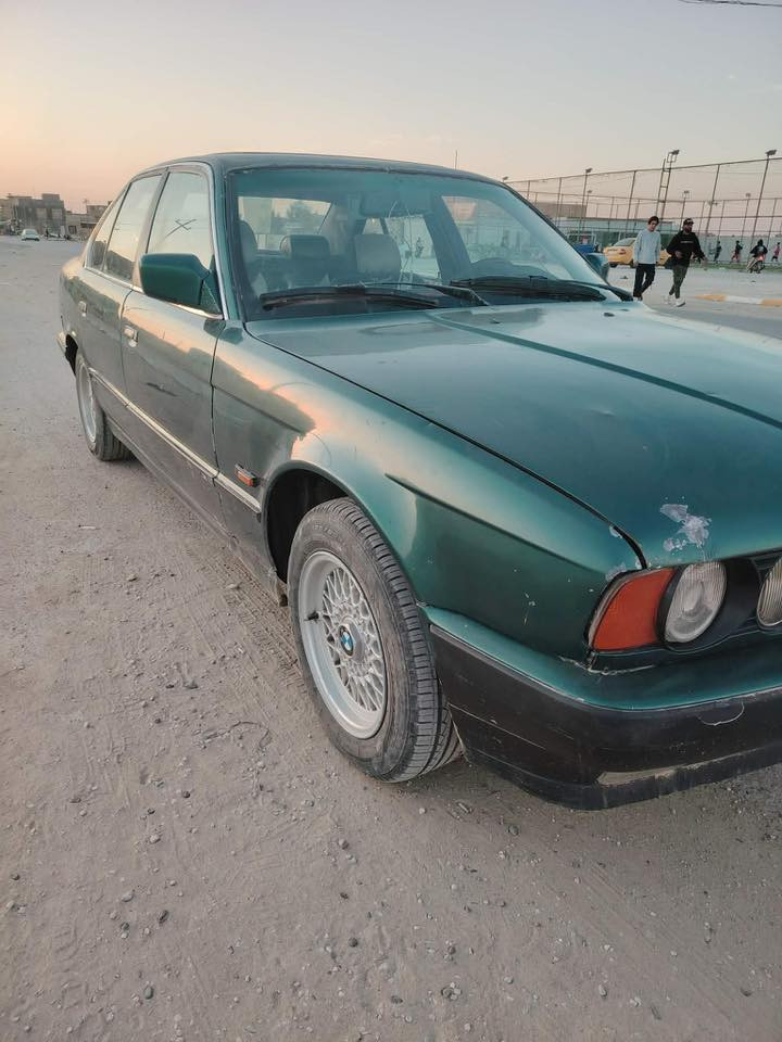 بيئم موديل 93 سياره جاهزه سنويته 2028 سياره جاهزه رقم بغداد باسمننة مكاني الدوانية السعر 37 وبيه مجال 
🛑مكلف بل نشر الاستفسار راعيها  ‭٠٧٨٧ ٣٣٨ ٢٨٩٦‬
