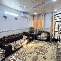 دار للبيع منطقة الزعفرانية دور الشرطة فرع الأول من صيدلية زينة على كام...