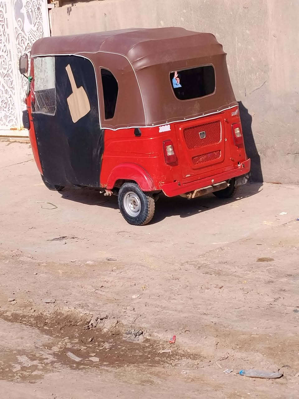 سلام عليكم تكتك للبيع موديل 22 بيه لغد والباقي شوفت عينك تكتك اوراق   مكينه مفتوحه السعر 7200 وبيه مجال مكاني حله نادر الثالثه للستفسار انتصل ***********  خاص ما اجوب  اقراء المنشور يل تنتصل 🤍😊
