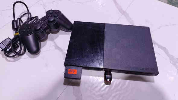 للبيع بلي تو نضيف 100% وكامل ملحقاته وبي 40 لعبه وجوستك وحده ومكان القرص شغال السعر 45 قفل لتواصل  ***********3
مكاني كركوك ويوجد توصيل
