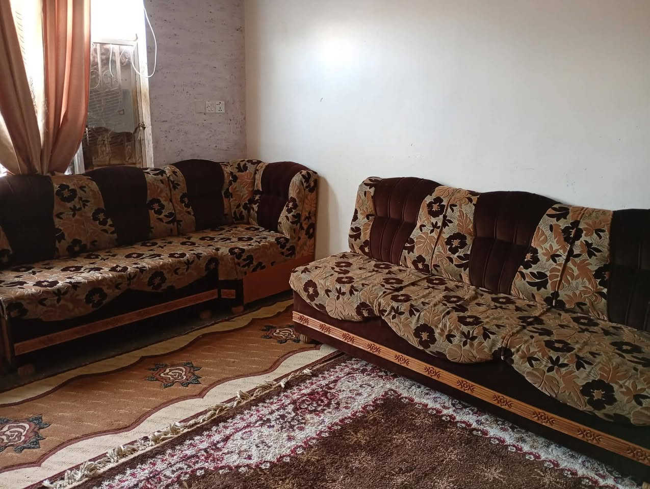 السلام عليكم
غنفات للبيع مكانه كركوك رقم راعيه
‏‪***********‬‏
‏‪***********‬‏
