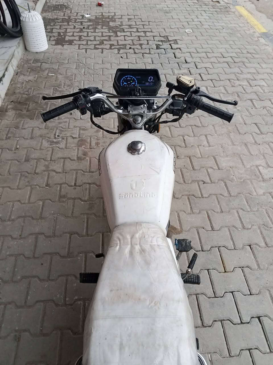 السلام عليكم دراجه للبيع موديل 25 مكاني اللطيفيه الهاتف***********
