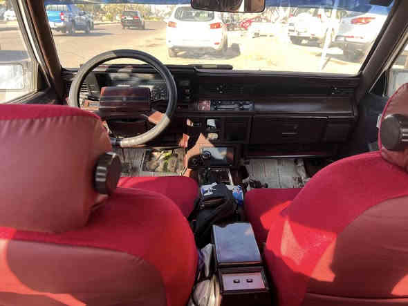 اللهم صلي على محمد وال محمد 
سوبر مديل ٨٥
مكينة بلادي 5m وكير بلادي
تبريد شغال
كهربائيات كاملة
ويل كب 
شاشة
السيارة خير من الله مال جناي 
السعر ٦٠
***********
