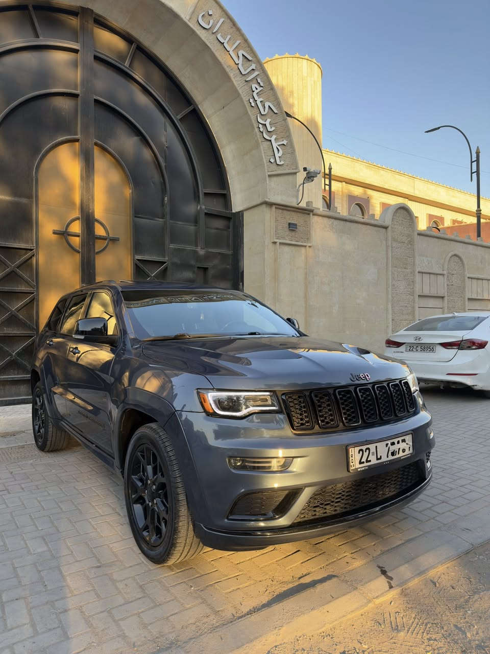 السلام عليكم
JEEP GRAND CHEROKEE LIMITED X BLACK TOB
الموديل :- 2021
ماشيه : 27 الف ❗️
6 سلندر فور ويل 3600
المواصفات 
كشنات جلد كهرباء
كشنات تدفئه
فتحه سقف
شاشه جبيره
صندوك كهرباء
تحكمات ستيرن
تدفئه ستيرن
شفتات ستيرن
ويل كب حجم ٢٠ اسود
دبل اكزوز
حساسات خلفيه
تبريد قطعتين
و بعد بيهه هواي مواصفات المتد معروفه
الحادث كلش بسيط جاملغ و بنيد بدون شاصي بدون لغد بدون ايرباك‼️ و الصندوك الخلفي بي طخه كلش بسيطه مبدل نفس اللون شغل درجه اولى
سياره كلش نظيفه و بعدهه بريحه الشركه حته مماشيه هواي تخم تايرات جديد بيرللي و باتري ابو الضمان حته وصولات موجوده 
السياره بدون شاصي بدون لغد بدون ايرباك
السعر:- ٢٨٥ و بيهه مجال كلش بسيط
مكان السياره بغداد
السياره بأسمي تحويل ثاني يوم
الرقم : ***********
