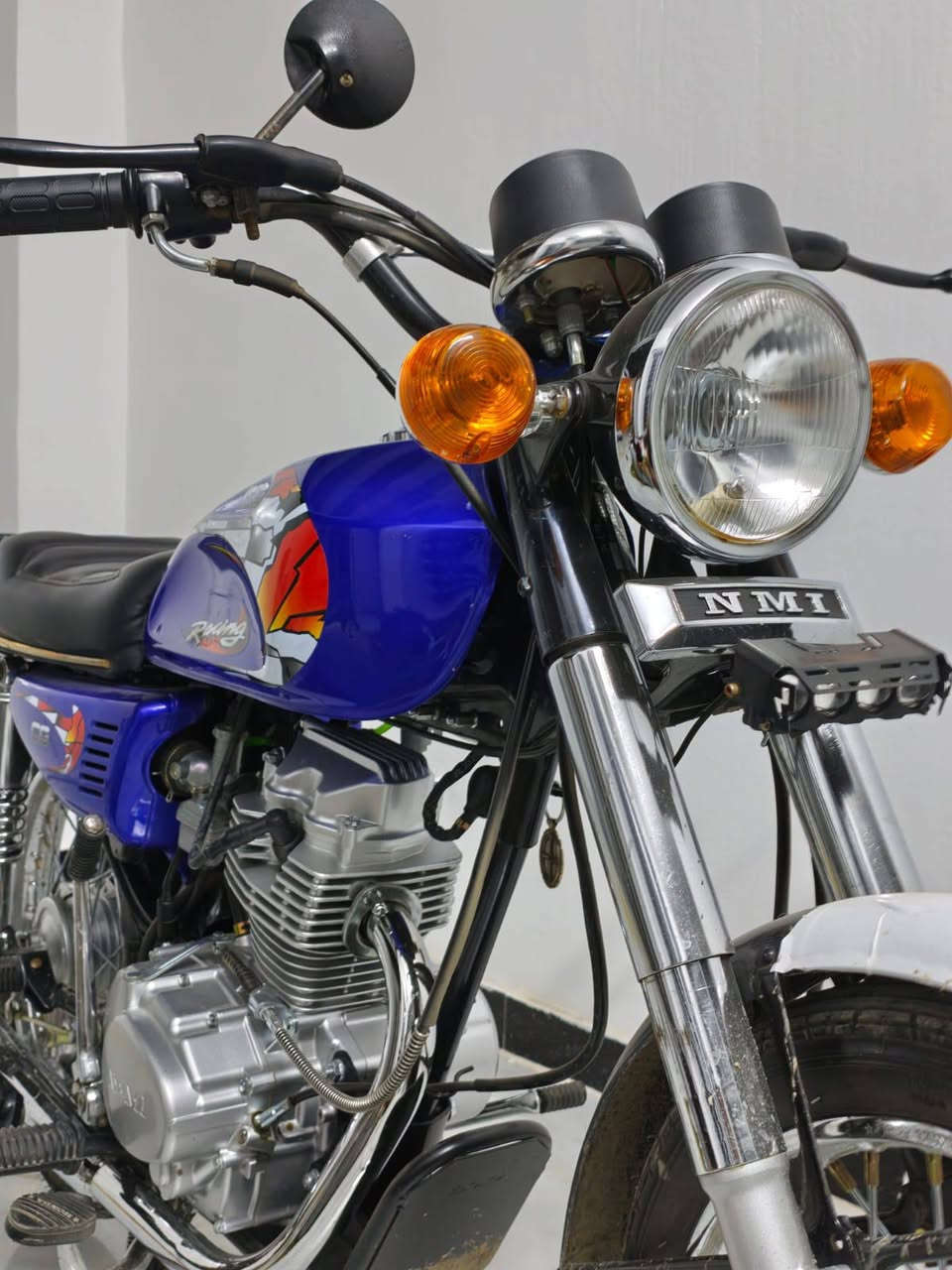 السلام عليكم دراجه تعمير باكستاني اصلي مكينه نامه شلامجه ثاني تبديله دهن الدراجه اوراق سكنر مكفوله كفاله عامه للاستفسار ***********
