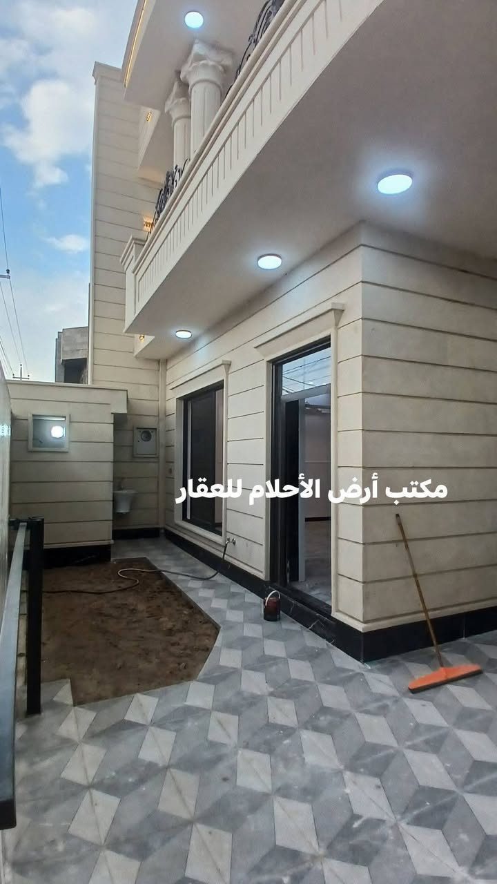 #السلام عليكم ❤️
#دار للبيع تكريت الديوم 
#منطقة التصنيع بداية التصنيع 
#ع شارع ٢٠ 
#مساحه ٢٠٠م  ١٠×٢٠
#طابقين ٤ غرف نوم +مخزن +وحده من الغرف سويت 
#صاله استقبال مطبخ حار + بارد
#ابواب داخلية تركية +شبابيك الالمنيوم سحب 
#نضام انترنيت كامرات 
#سحب مغربي
#الوجه حلان 
#للأستفسار الأتصال
***********
***********
#مكتب أرض الأحلام للعقار #تكريت #شارع #الأربعين #قرب #فندق #بلازا #نستقبل #عروضكم #بيع وشراء #الاراضي #والدور #السكنية #وتجاريه في #تكريت #وجميع #محافظات #العراق

